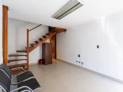 Oficina en Alquiler en Moron Sur, $ 900.000