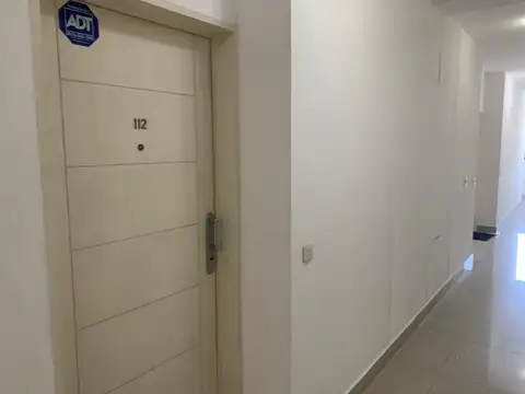Oficina Monoambiente con 1 baño