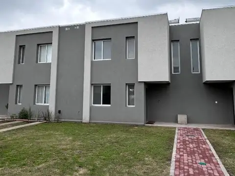 Casa en venta Tortugas Decs con financiación