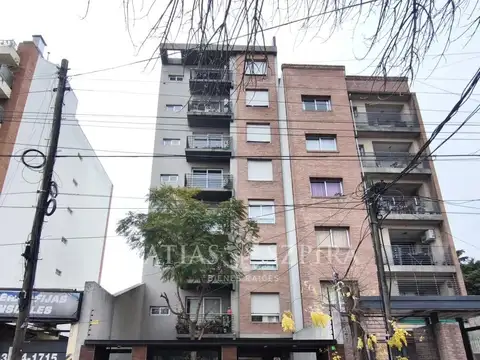 Alquiler Departamento Monoambiente  en Moron Sur
