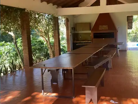 Quinta en Venta con 16 cocheras