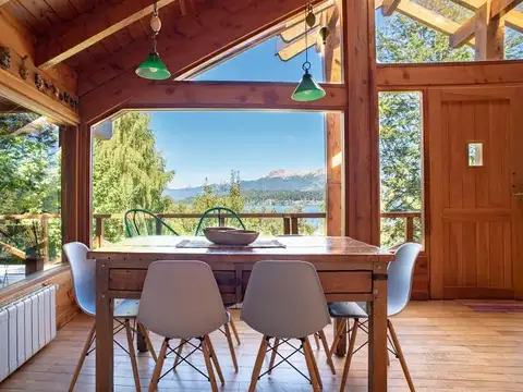 Casa en Venta en Puerto Manzano, USD 1.700.000