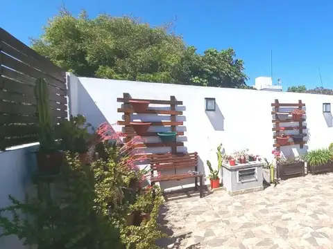 Depto Tipo Casa 4 ambientes con 1 baño