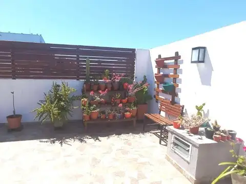 Depto Tipo Casa en Venta al Sudoeste