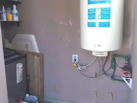 Depto Tipo Casa 4 ambientes con 1 baño