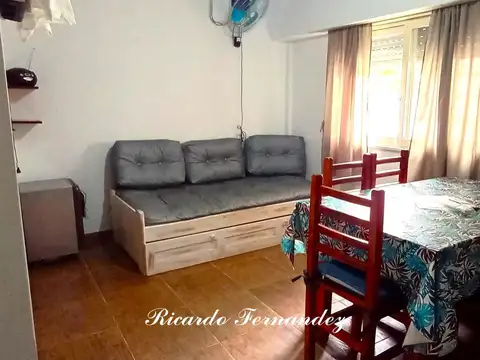 Depto Tipo Casa en Venta de 1 dormitorio