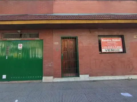 CASA DE 4 AMB GARAGE PATIO Y TERRAZA