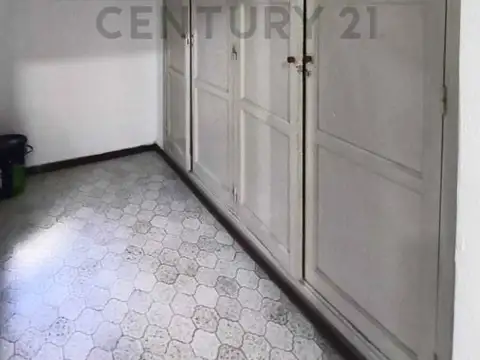 San Martin 310 400, Piso 0