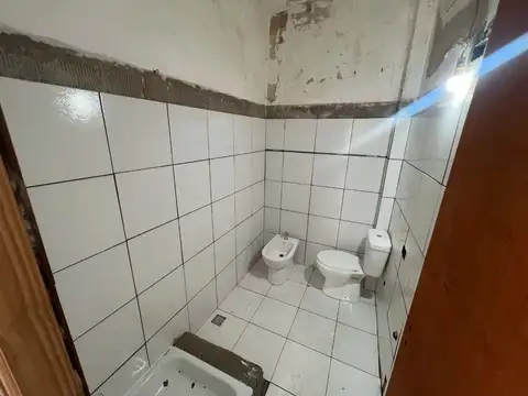 Depto Tipo Casa en Venta en Jose Leon Suarez, USD 49.000