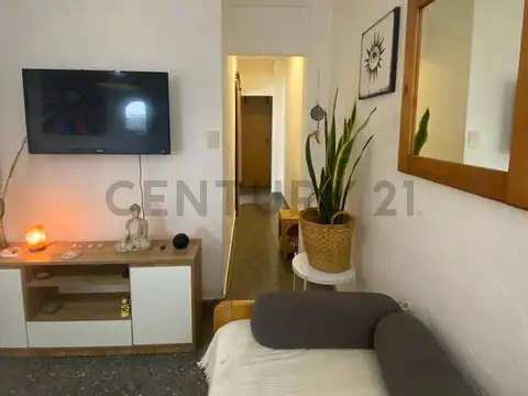 DEPARTAMENTO EN VENTA  EN LA PLATA 2 DORMITORIOS Y COCHERA