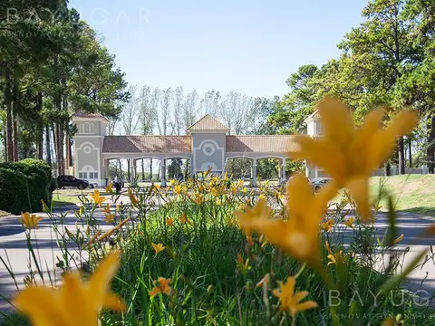 OPORTUNIDAD - Lote en Venta / Los Pinares Country Club - Capilla del Señor