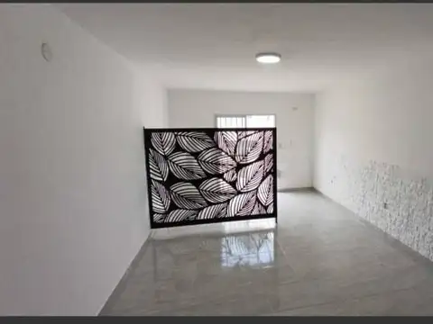 Depto Tipo Casa en Venta 6 años