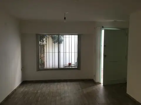 Casa en Alquiler 56 años