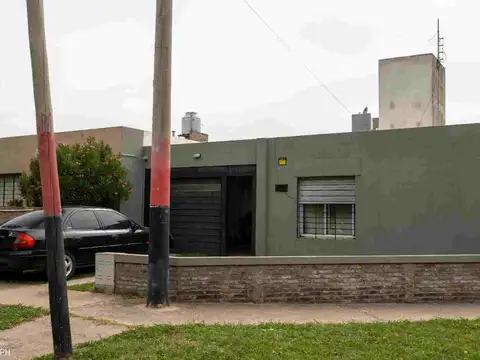 CASA VENTA 3 AMBIENTES ZONA NORTE, ROSARIO