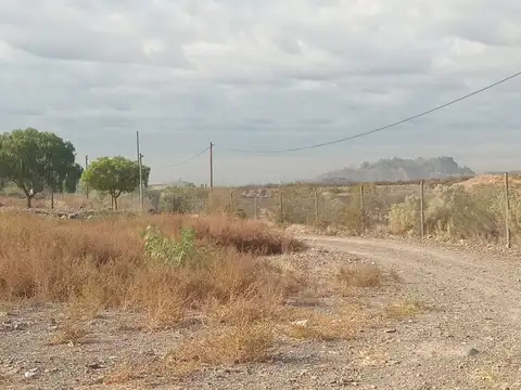 Terreno en Venta en El Challao, USD 23.000