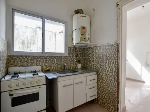 PH EN VENTA TOLOSA 2 DORMITORIOS CON PATIO