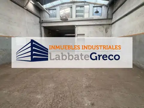 DEPOSITO DE 400m2 EN VENTA SOBRE AV. SAN MARTIN
