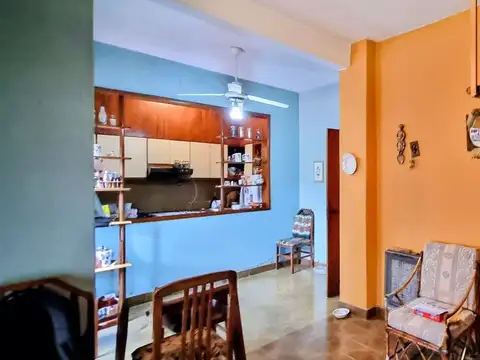 VENTA CASA MULTIFAMILIAR, COCHERA . DON BOSCO