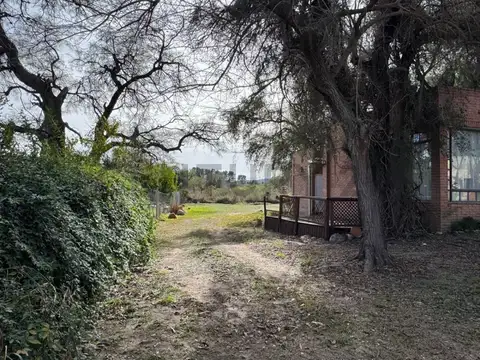 Local Comercial con Gran Lote de 1.245 m² en Venta – Las Tapias, Traslasierra