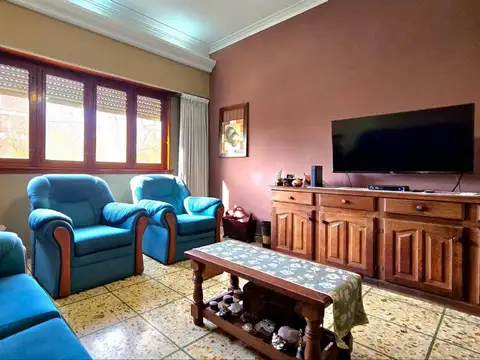 PH 5 AMBIENTES VENTA PALOMAR C QUINCHO Y GARAGE 