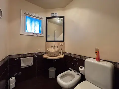 Casa en Venta con 5 cocheras