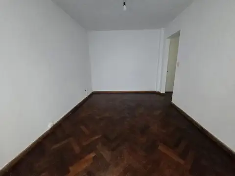 Avenida Salvador María Del Carril 3100, Piso 2