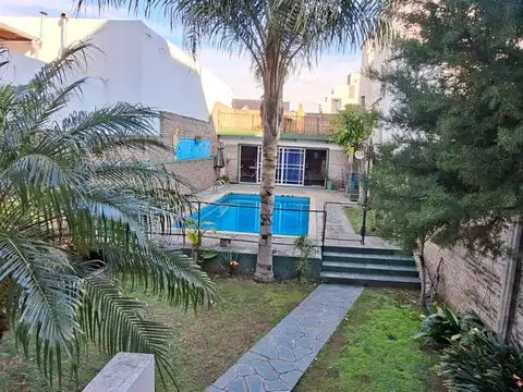 DEPRTAMENTO 2 AMB  CON BALCON, BAÑO COMPLETO COCINA INTEGRADA (se entrega SIN muebles)