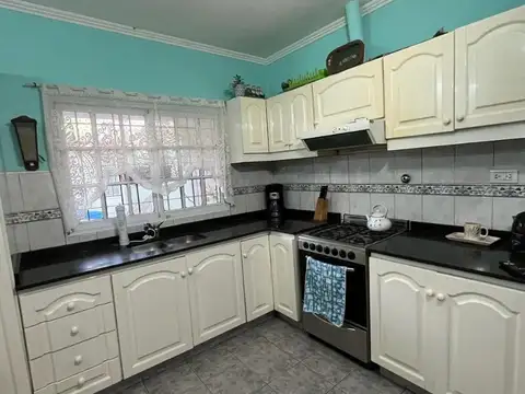 Casa en Venta en Barrio Guemes, USD 270.000