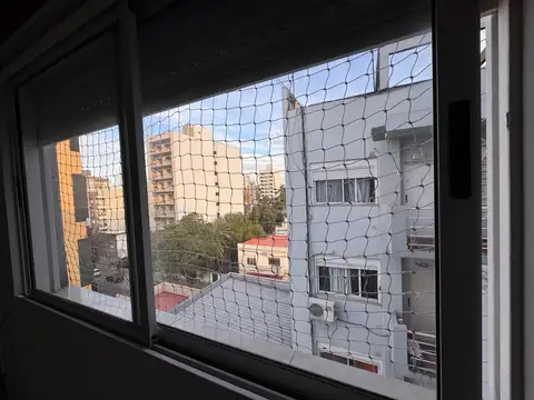 Departamento en Alquiler en Caseros, $ 530.000