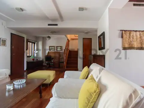 Chassaing 700, Piso 0