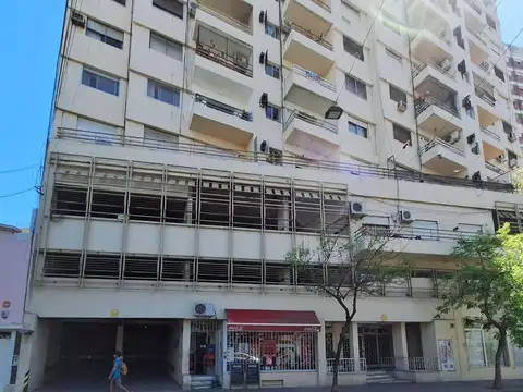 Corrientes y Pellegrini