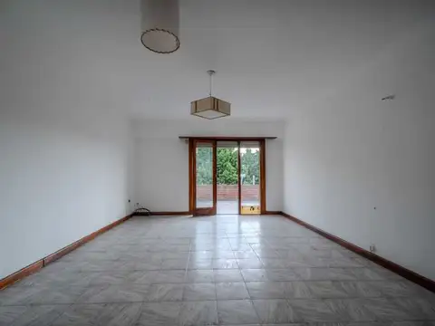 Depto Tipo Casa 3 ambientes con 1 baño
