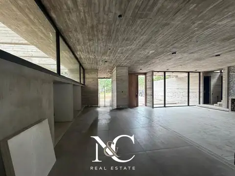 Casa en Venta al Este
