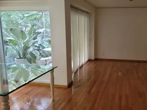 CUATRO AMBIENTES,COCHERA, PISCINA, SUM, PARRILLA