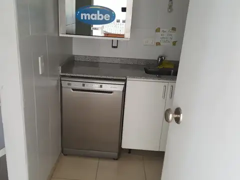 3 De Febrero 2300, Piso 2