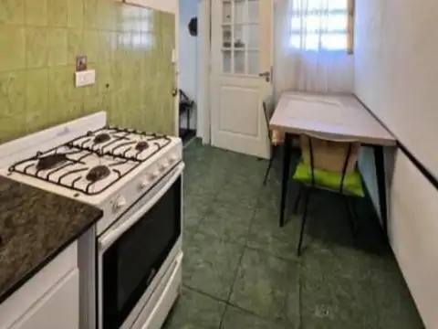 CASA EN VENTA  79 E/ 12 y 12 bis RENTA Y VIVIENDA