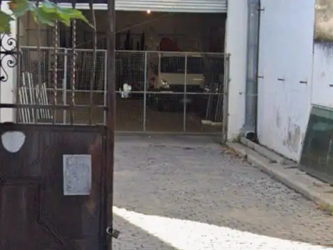 Galpon en Venta en Echesortu, USD 800.000