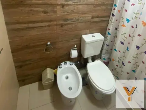 Casa en alquiler temporario - 2 Dormitorios 1 Baño - Chapadmalal
