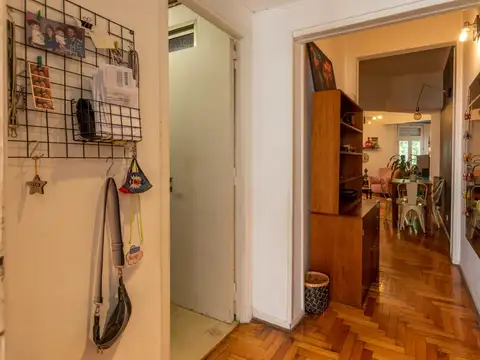 carrasco 300, Piso 1