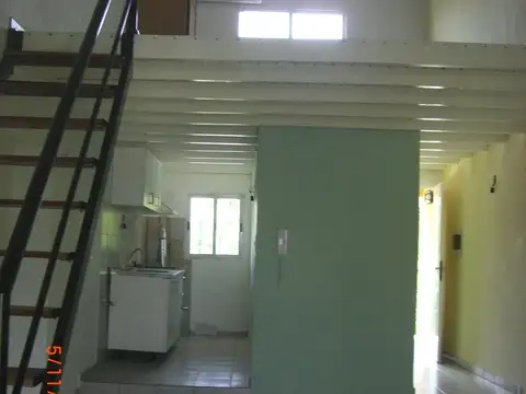 DEPTO 2 AMB. AMPLIO TIPO LOFT  CON COCHERA 2º X ESCALERA. ,.COMPLEJOCONPISICINA Y PARRILLA. TIGRE. TEDIN 159