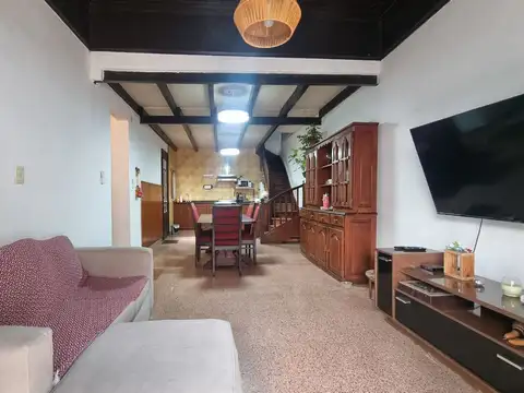Depto Tipo Casa en Venta de 2 dormitorios