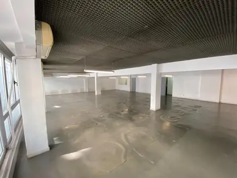 Oficina en Alquiler en Microcentro, $ 900.000