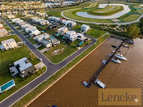 Terreno en Venta en Vila Marina II, USD 115.000