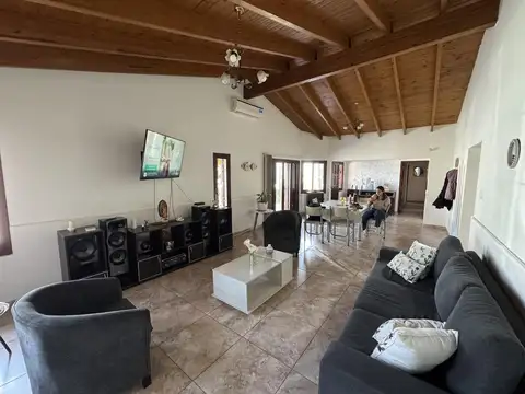 Casa en Venta en Luján de Cuyo, USD 180.000