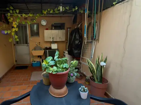 Depto Tipo Casa en Venta de 1 dormitorio