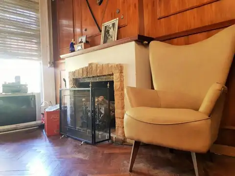 Depto Tipo Casa en Venta 64 años