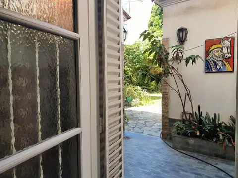 Navarro 3400