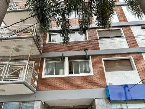 Depto Tipo Casa en Alquiler de 2 ambientes