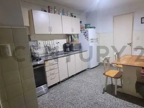VENTA DEPARTAMENTO 3 AMB CHACARITA CON PATIO PB