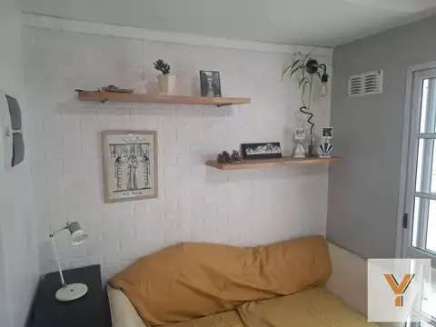 Depto Tipo Casa en Venta de 2 ambientes